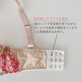 デコルテ美人ブラ