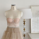 ストラップレス ブラジャー