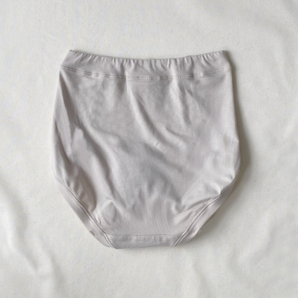 育尻 吸水ショーツ