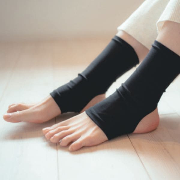 ミラクルストーン　手首足首サポーター　2足セット